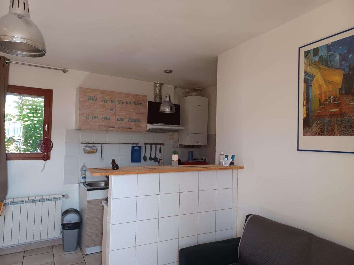 Appartamento Jolie petite maison idéalement située Arles Esterno foto