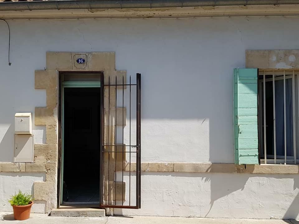 Appartamento Jolie petite maison idéalement située Arles Esterno foto